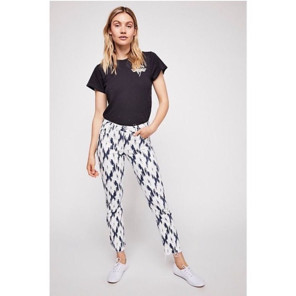 Free people pants 28‎ raw hem